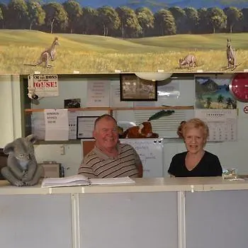 ***  Beerwah Glasshouse Motel Australia