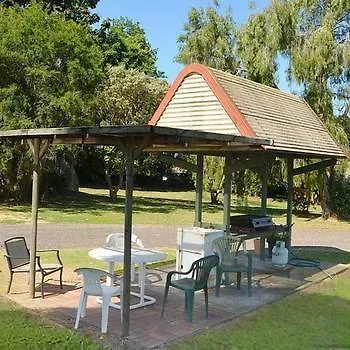 Beerwah Glasshouse Motel